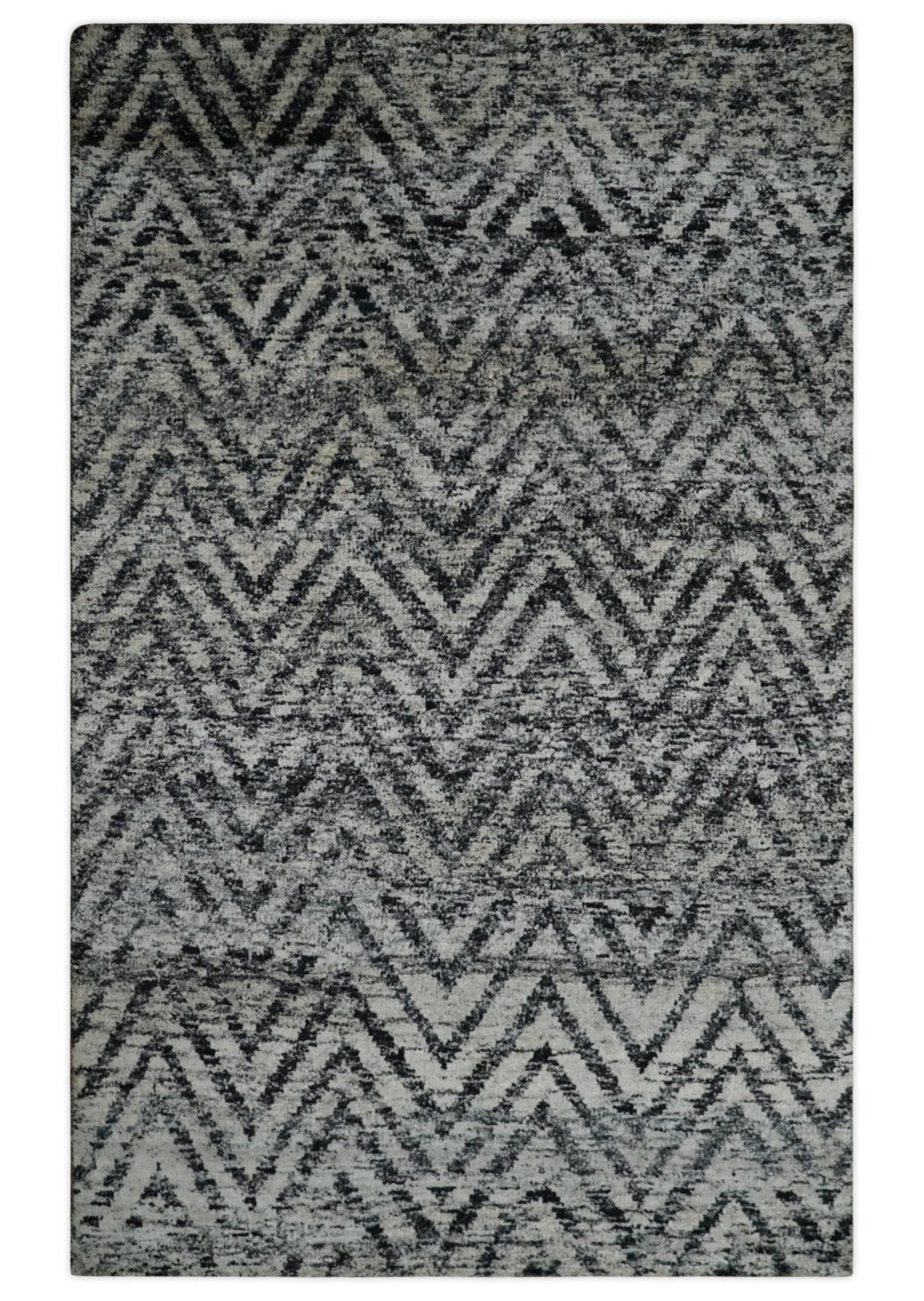 Chevron Silver and Black Shaded 5x8 Bamboo Silk Handwoven Area Rug