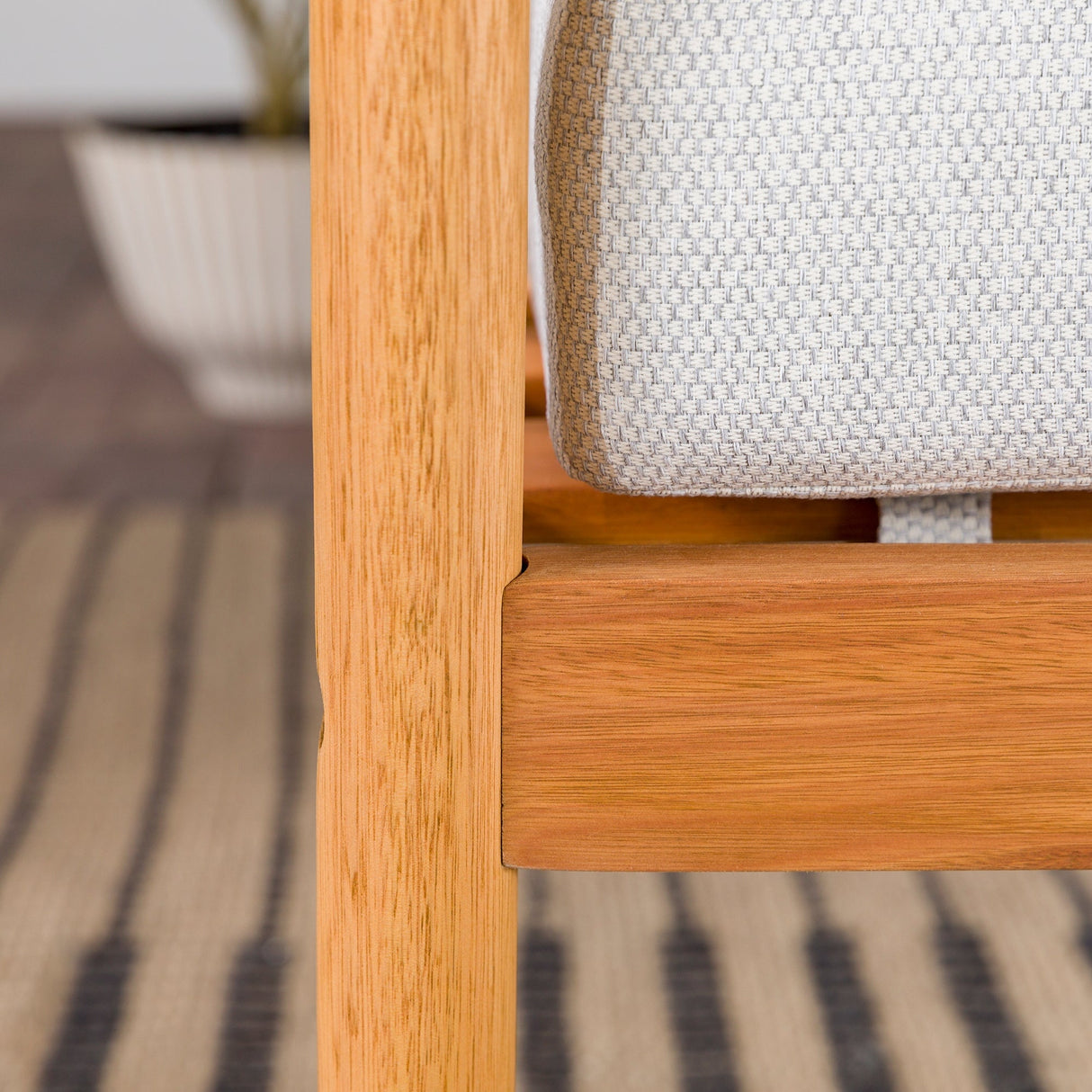 Circa Modern Solid Wood Spindle Patio Loveseat-Outdoor-Parc Decor