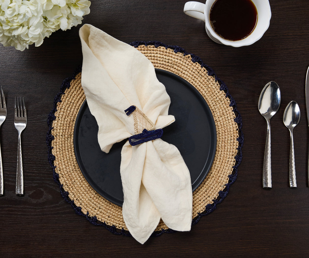 Coastal Sailboat Napkin Ring – Handwoven Iraca Palm – Nautical Table Decor from Colombia-Napkins-Parc Decor