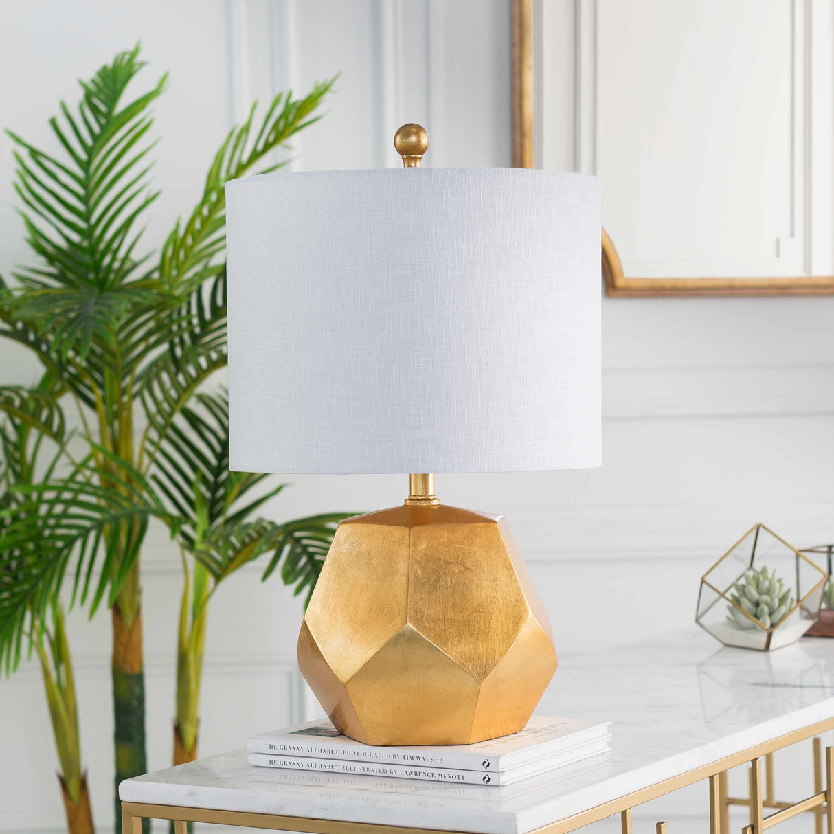 Coleford Gold Geometric Table Lamp-Lighting-Parc Decor