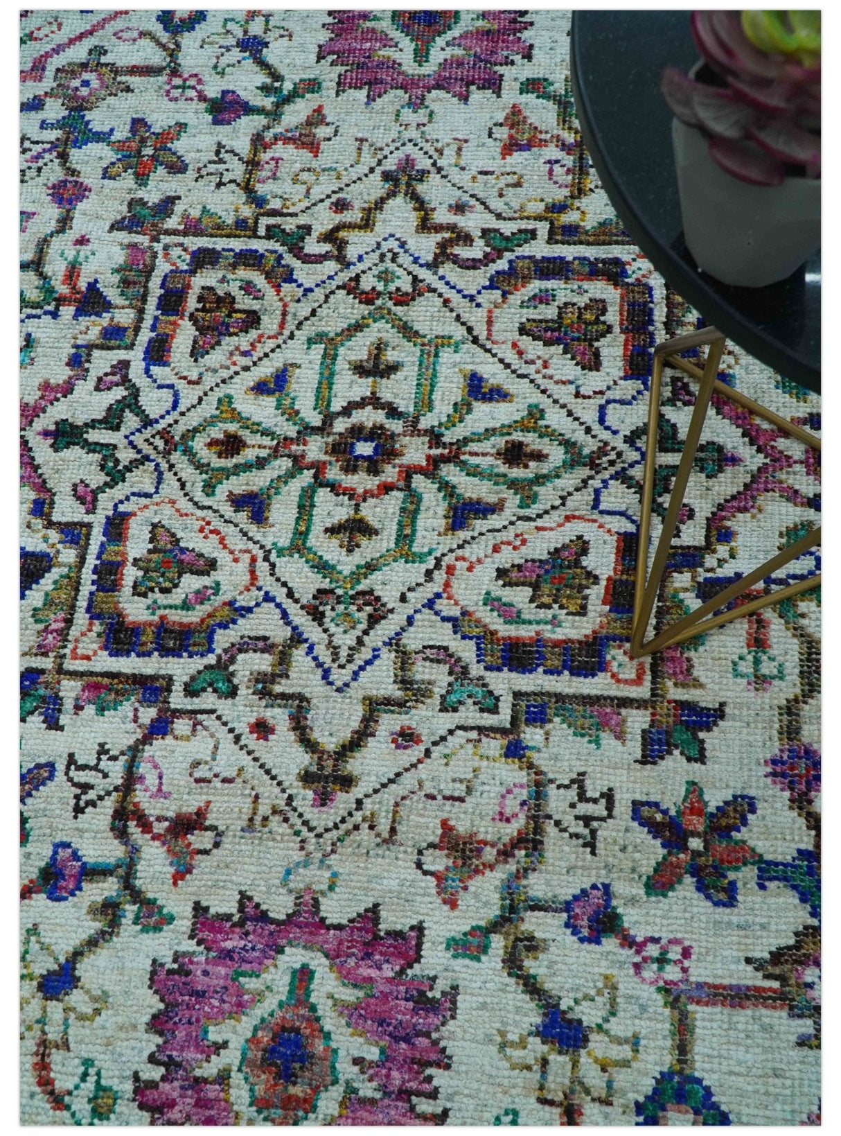 Colorful Traditional Serapi Design Ivory And Beige Hand Knotted 8x10 Wool Area Rug