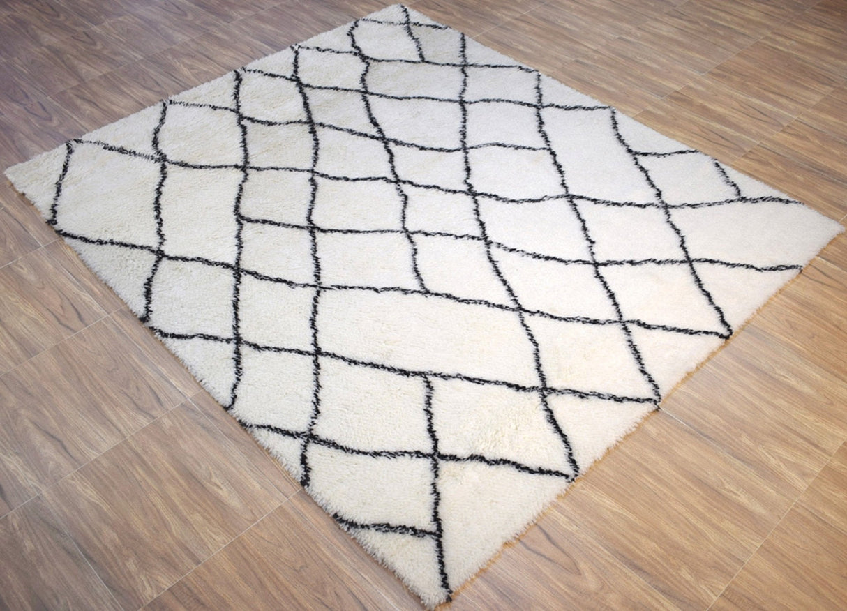 Contemporary Black And White Hand Woven Wool Area Rug
