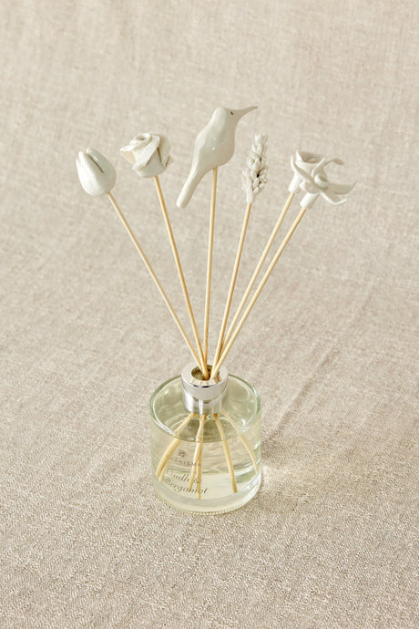Country Flowers Bamboo Diffuser Sticks Set-Décor-Parc Decor