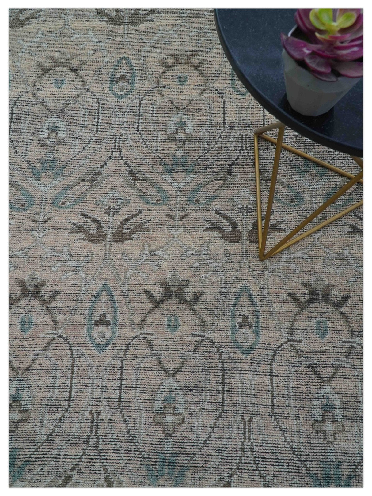 Crown Custom Made Traditional Design Pink Hand Knotted Wool Rug