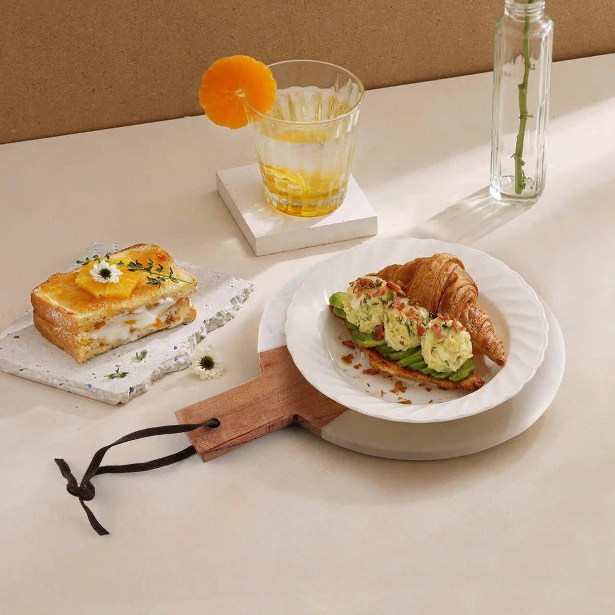 Cupid Marble Wood Round Platter-marble cutting board / platter-Parc Decor