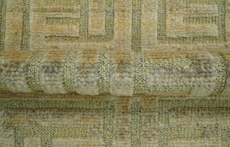 Custom Made Contemporary Design Gray And Wheat Hand knotted wool Area Rug