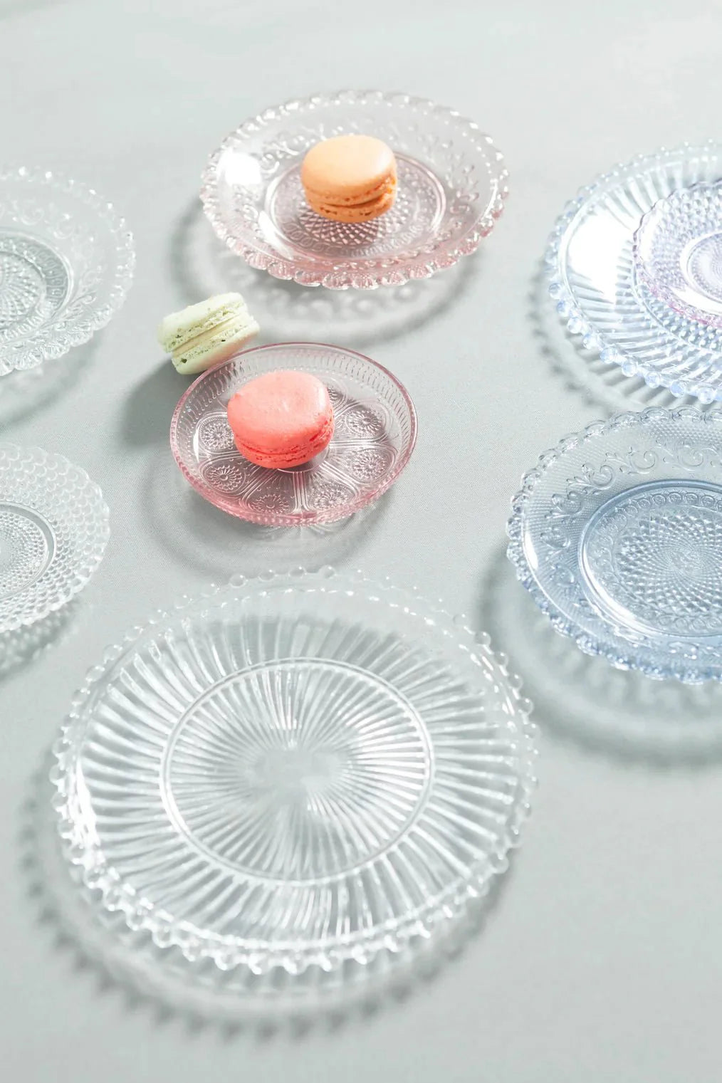 Danielle Ribbed Glass Plate-Trays-Parc Decor
