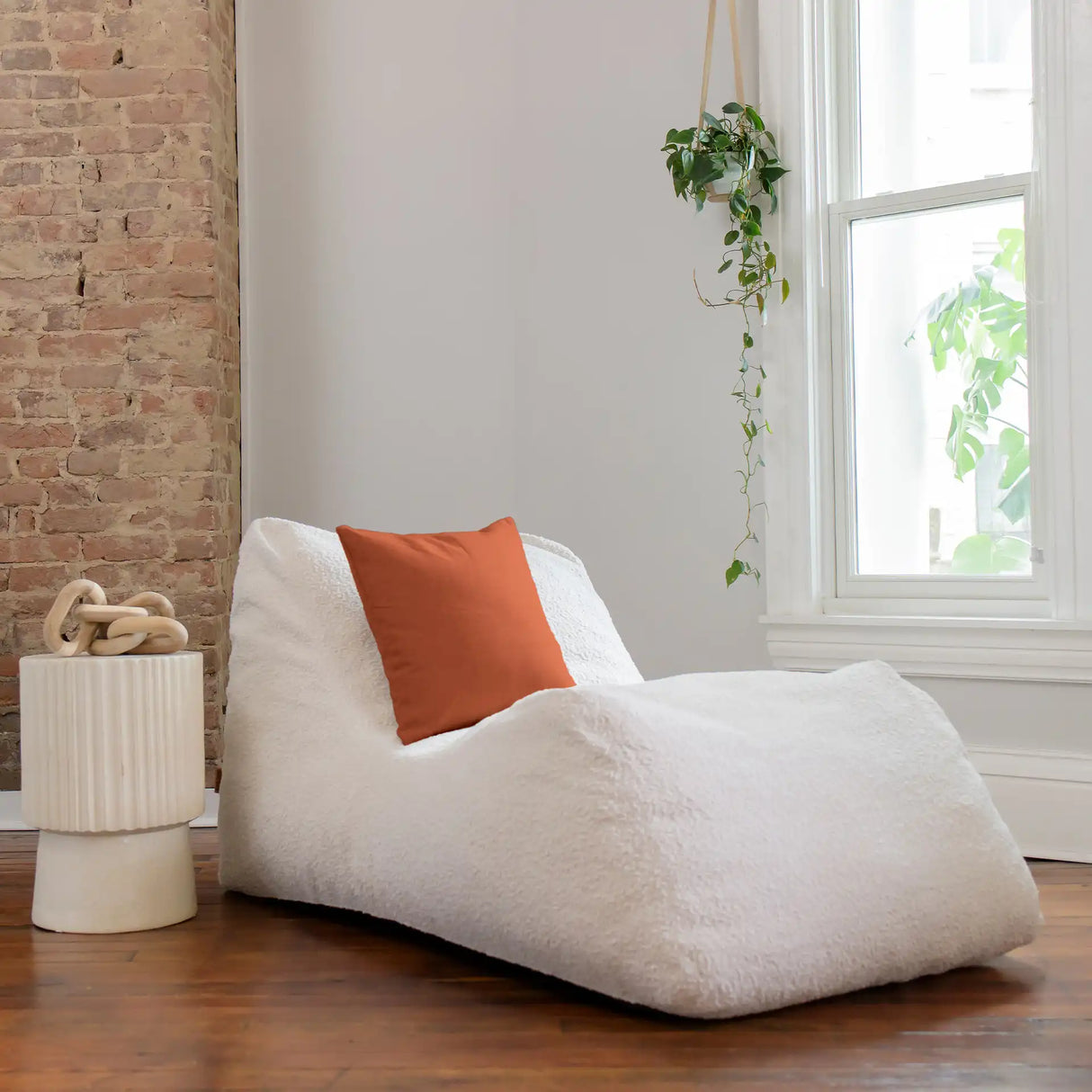 Delmont Chaise Lounger