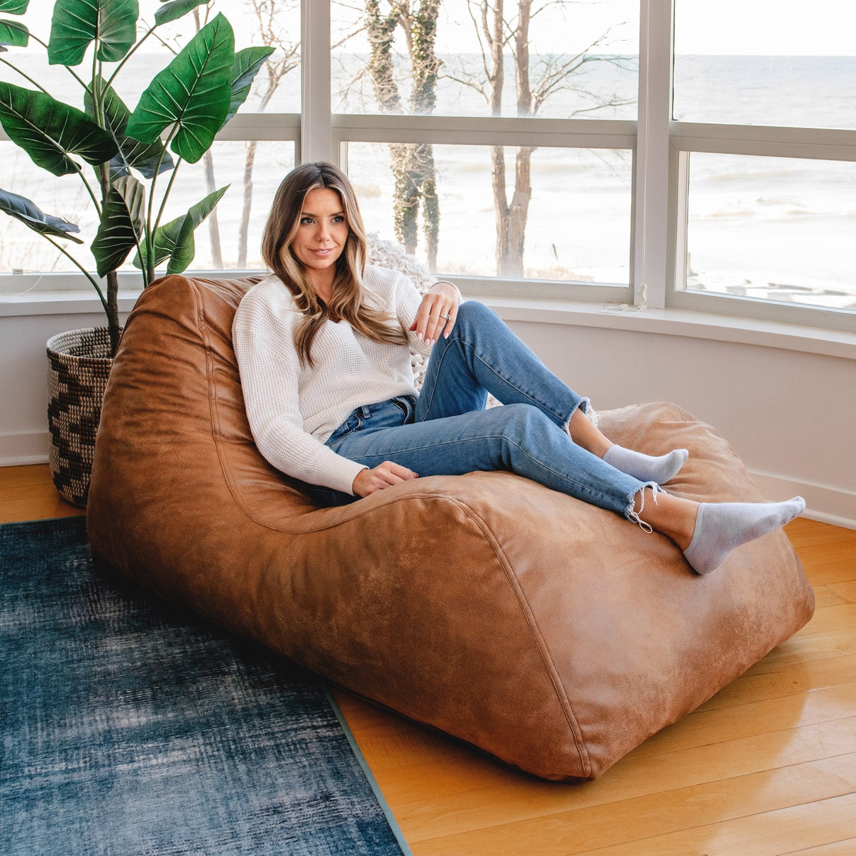 Delmont Chaise Lounger