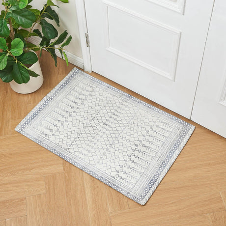 Distressed Moroccan Machine Washable Accent Rug 2' x 3' - Neve Collection-Rugs-Parc Decor