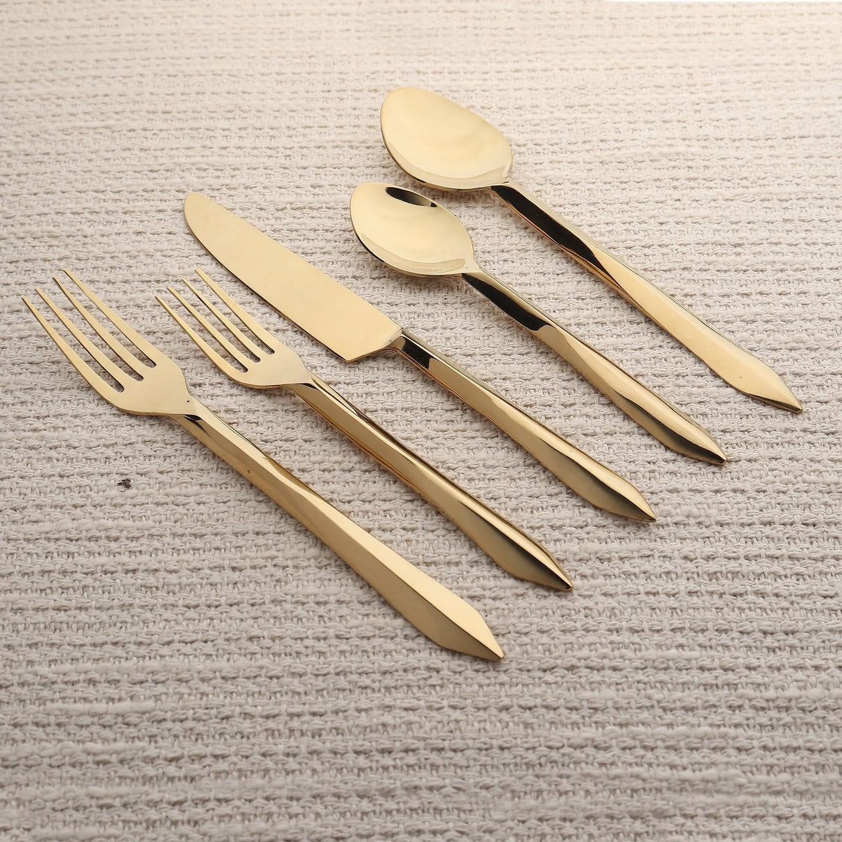 Estique PVD 5 Pcs. Flatware Set-flatware set-Parc Decor