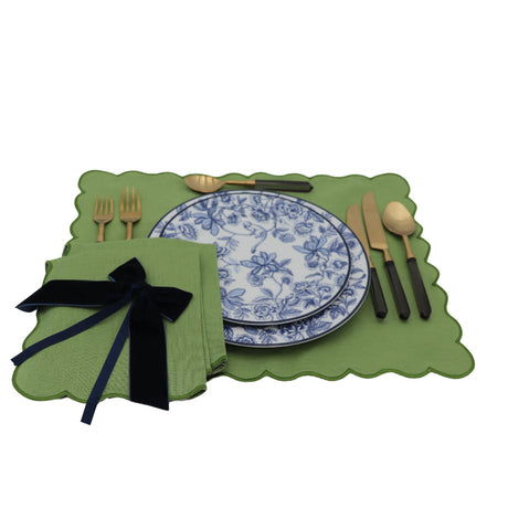 Evergreen Wave Linen Placemats – Set of 4