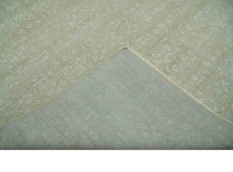 Fine Antique Design Ivory and light Olive Traditional Hand Knotted 8x10 wool area Rug