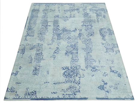 Fine Antique Design Silver, Light Teal and Blue transitional Hand Knotted 8x10 wool and Art Silk area Rug
