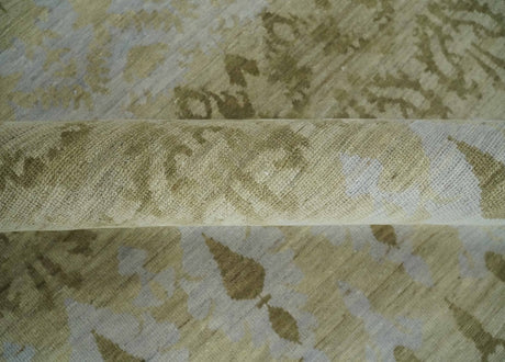 Fine Green 8x10 Hand Knotted Beige, Olive and Silver Traditional Wool Rug