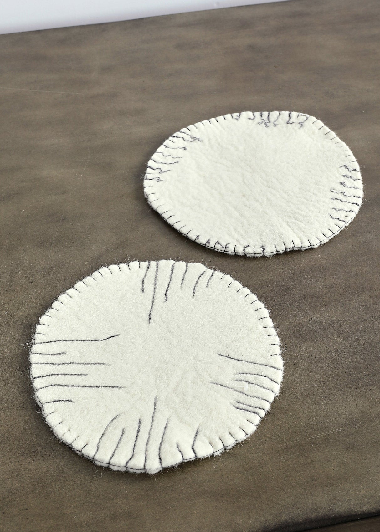 Fine Line Ivory Wool Trivet-Décor-Parc Decor