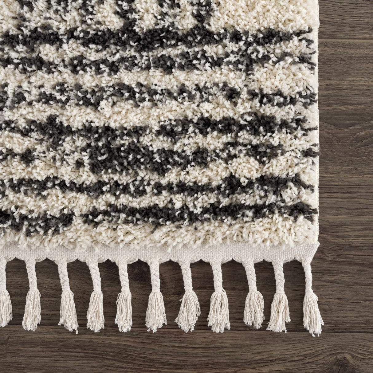 Fishhook Berber Shag Rug-Rugs-Parc Decor