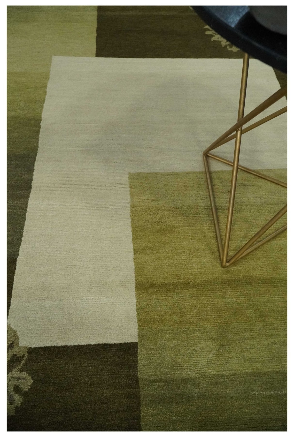 Geometrical Olive and Ivory Floral design Hand knotted 6x8 wool and Art Silk Area Rug-Area Rug-Parc Decor