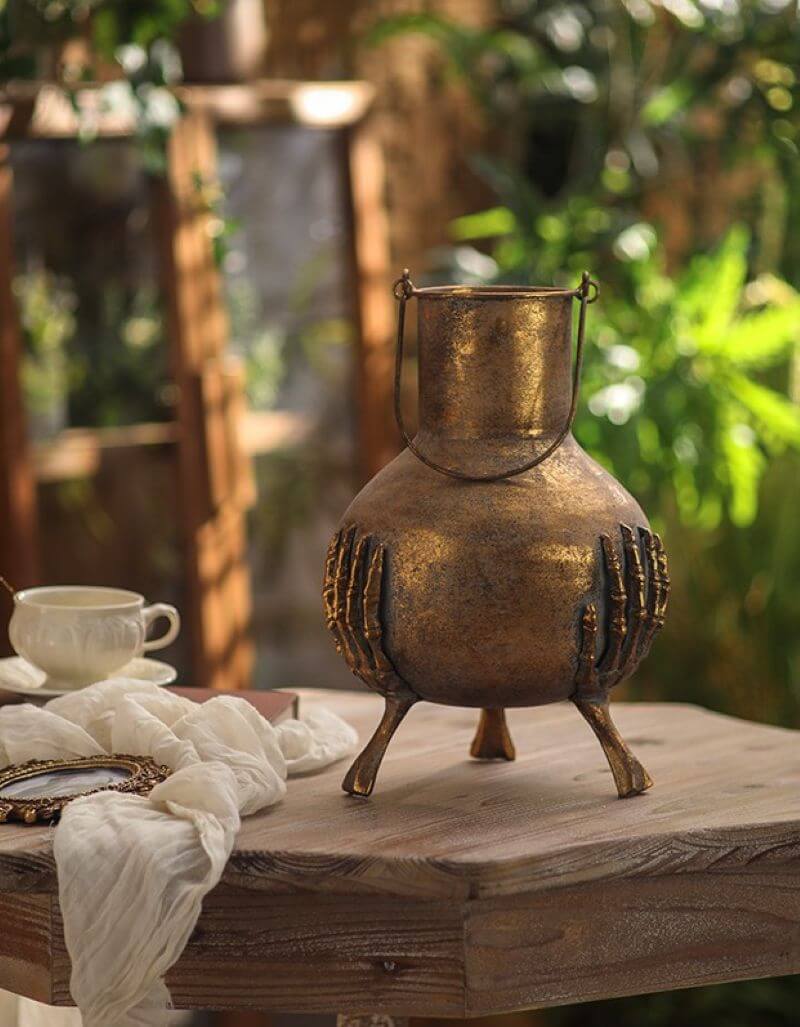 Gothic Skeleton Hands Iron Vase-Vase-Parc Decor