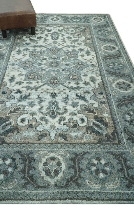 Gray and Ivory Traditional Heriz Hand Knotted 5x8 wool area rug