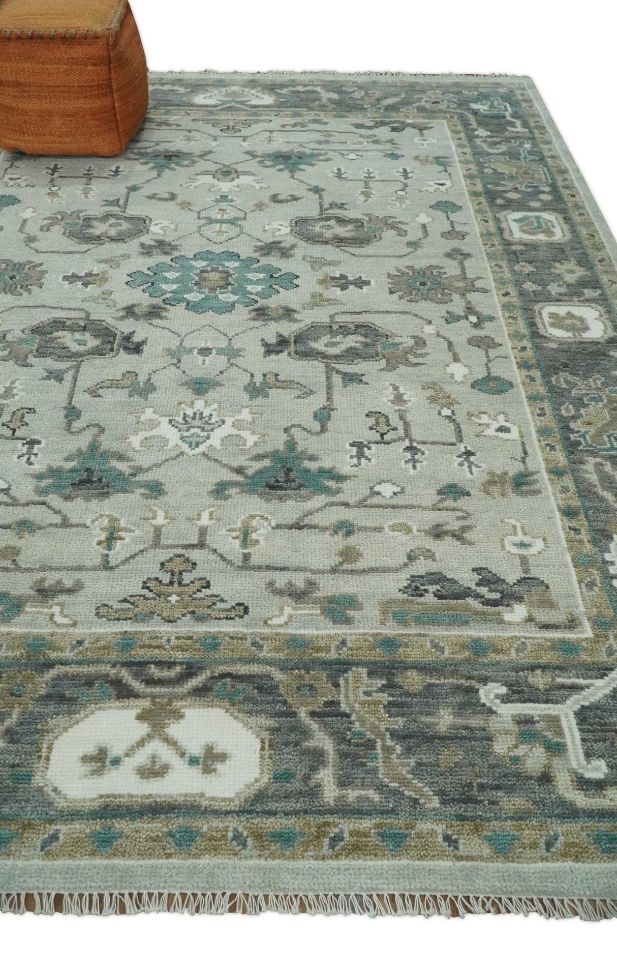 Gray and Ivory Traditional Oriental Oushak Hand Knotted wool Area Rug