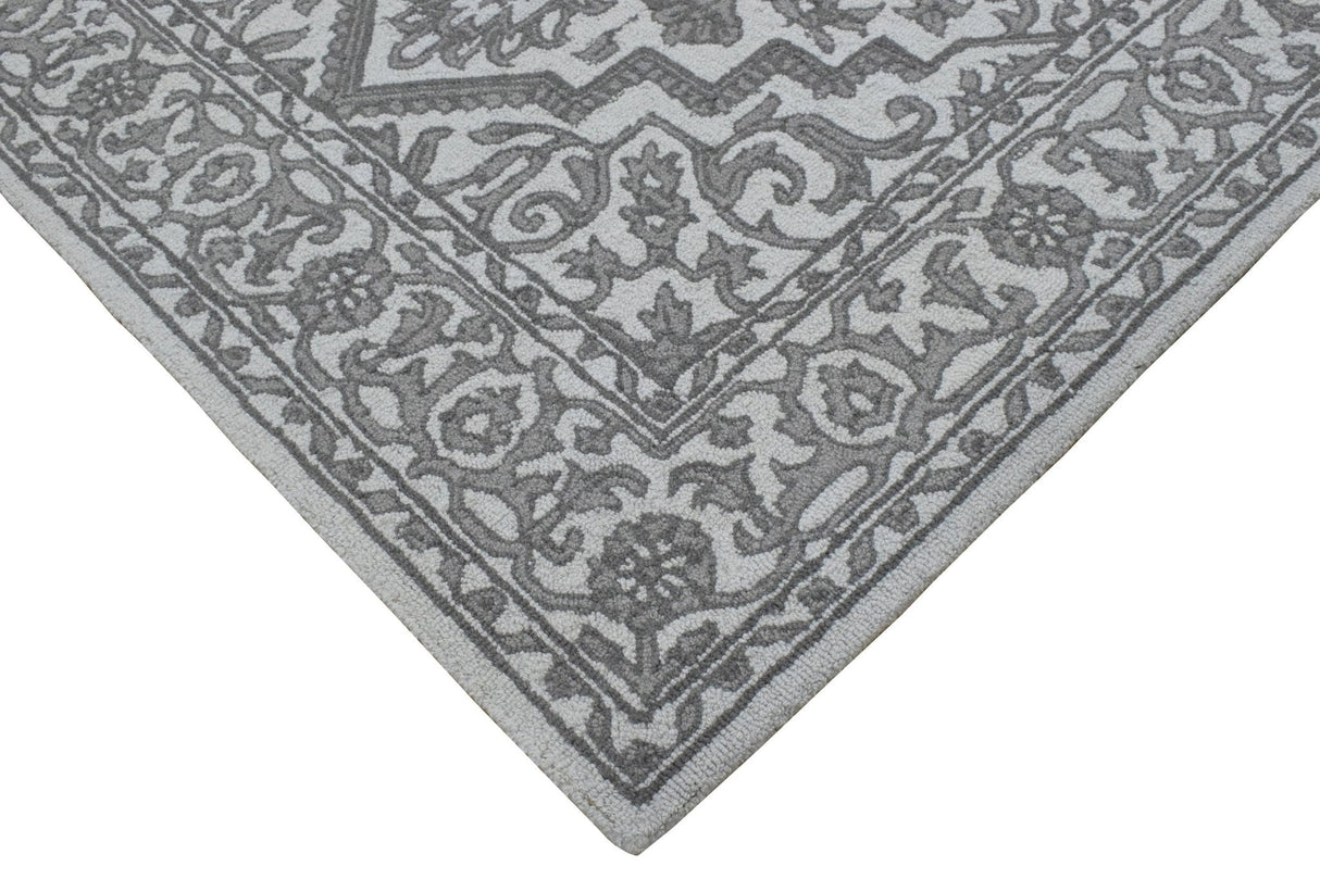 Gray and Silver Traditional Design Hand Tufted 5x8 Wool Area Rug