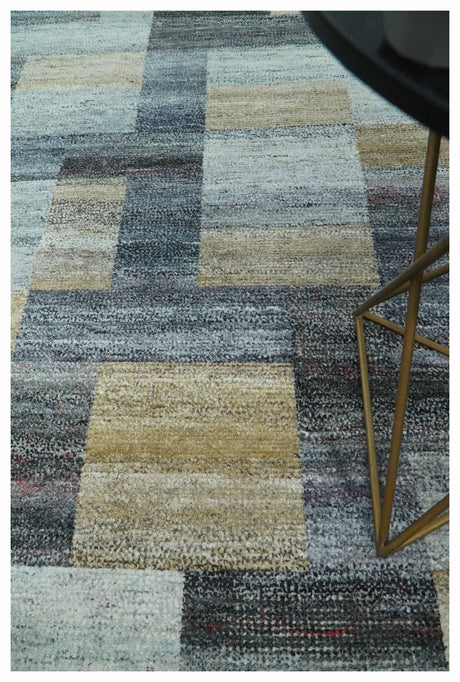 Gray, Charcoal, Ivory and Beige Modern Geometrical 5x8 Pet yarn Area Rug