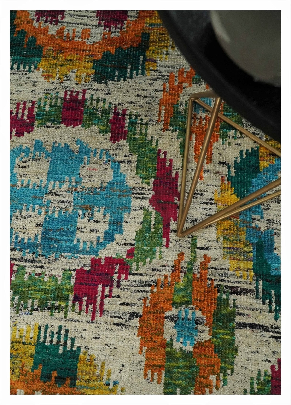 Hand Knotted 4.5x6.5 Multicolor Persian Recycled Silk Area Rug