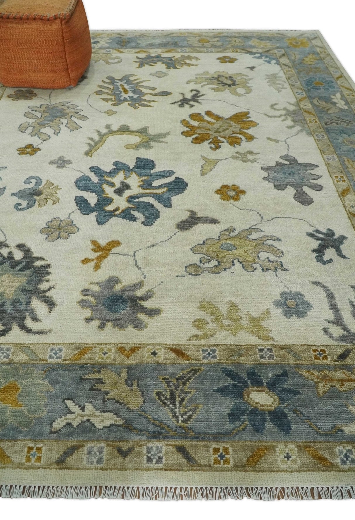 Hand Knotted Beige And Gray Traditional Oushak Wool Rug