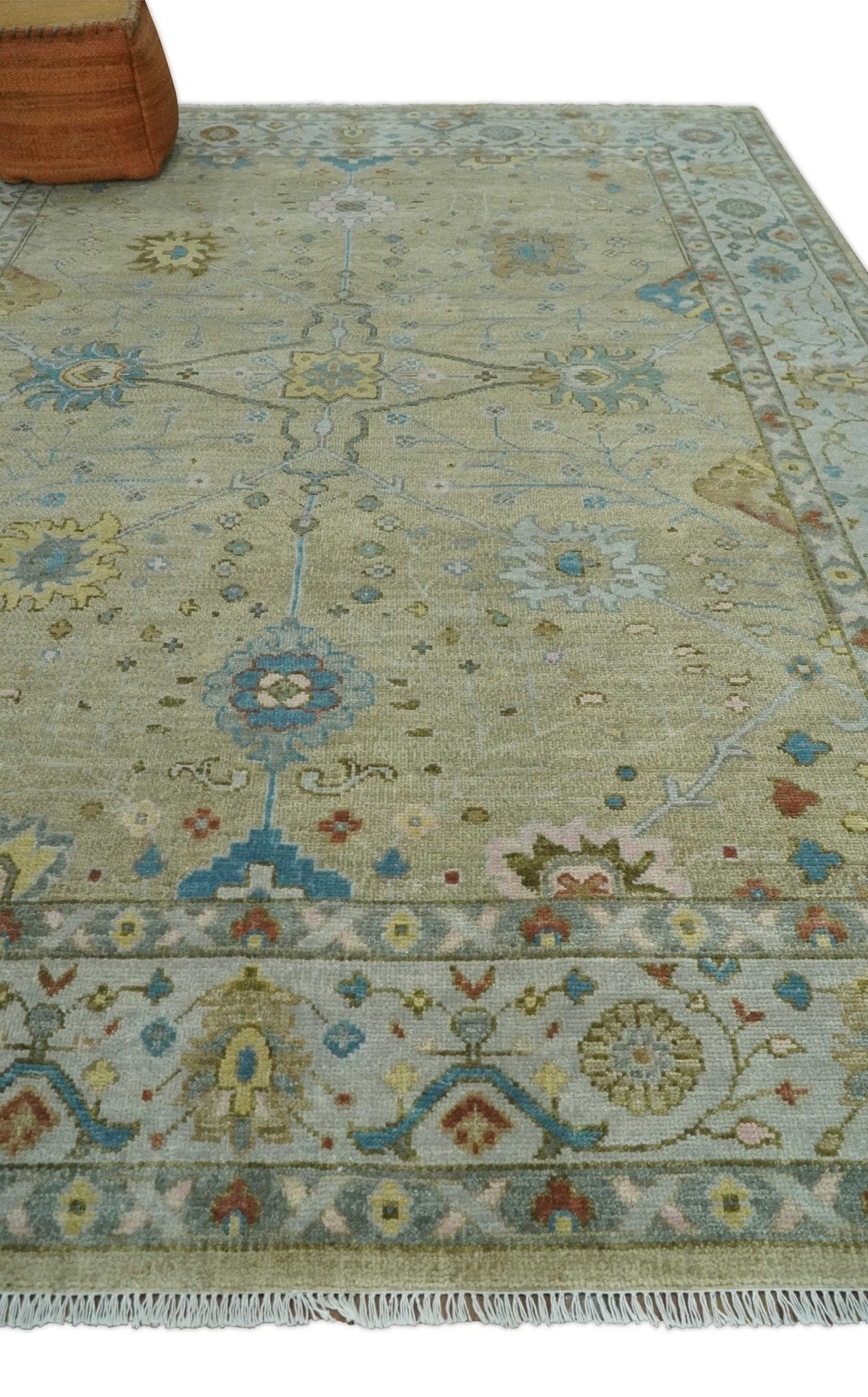Hand Knotted Beige and Ivory Traditional Floral Wool Area Rug