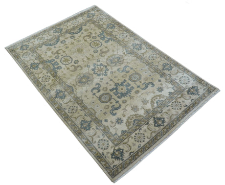 Hand Knotted Traditional Oushak Design Ivory And Gray 6x9 Wool Rug