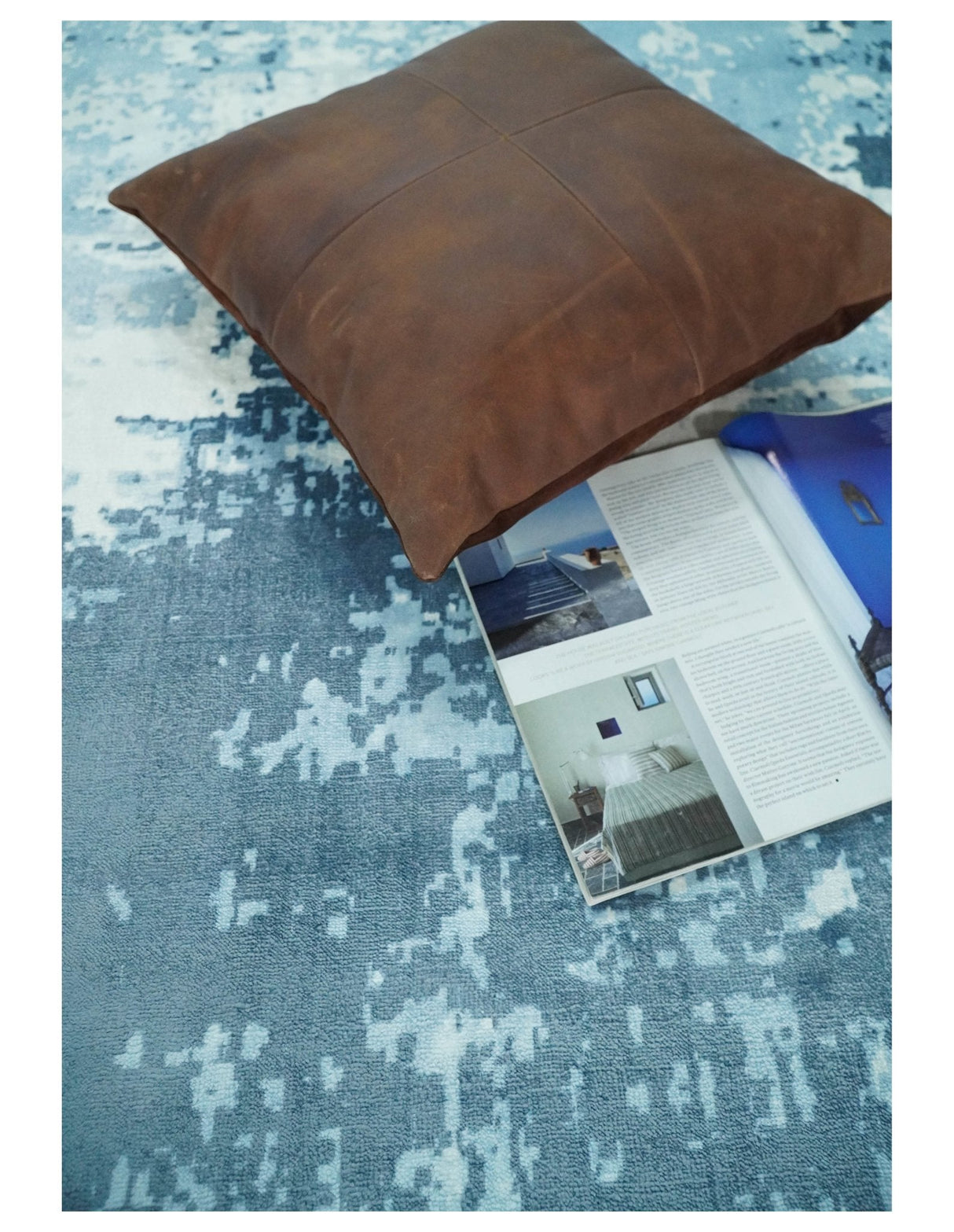 Hand Loom Modern Abstract Blue Wool and Bamboo Silk Area Rug