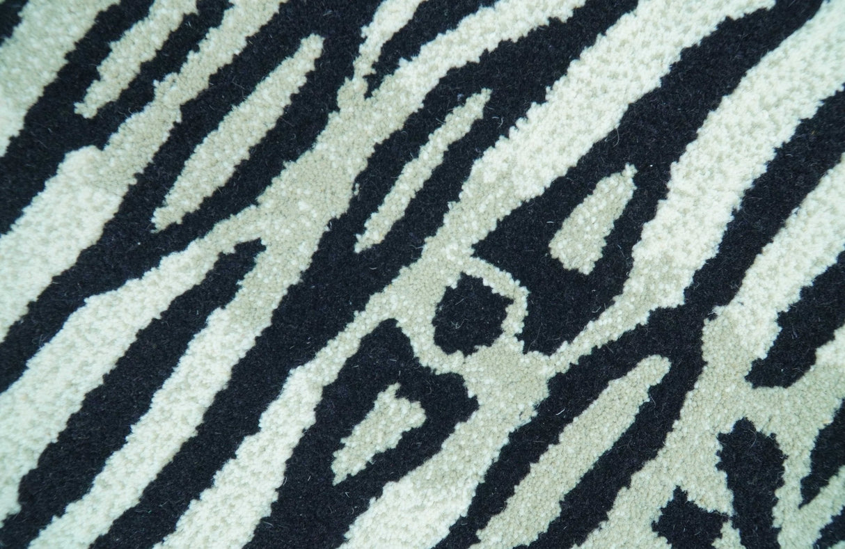 Hand Tufted 3x5 Black And White Animal Tiger Wool Area Rug-Parc Decor