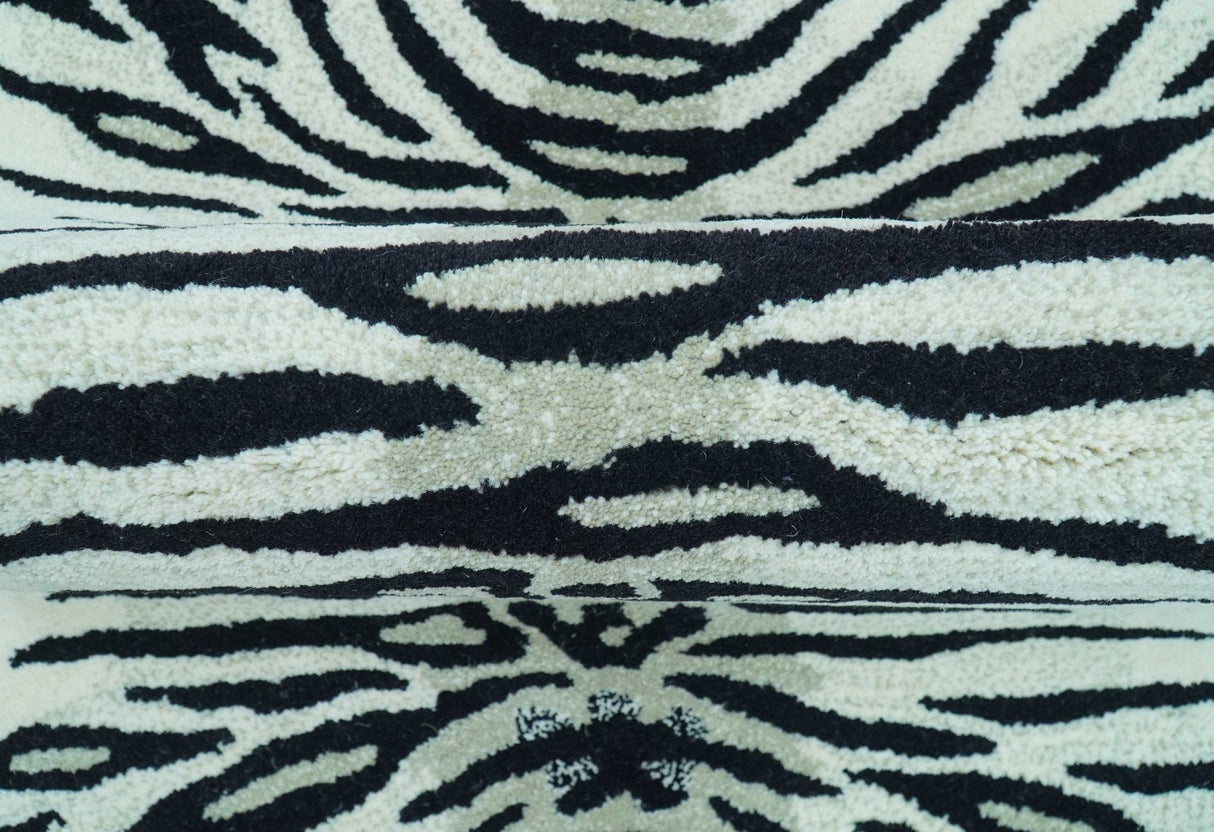 Hand Tufted 3x5 Black And White Animal Tiger Wool Area Rug-Parc Decor
