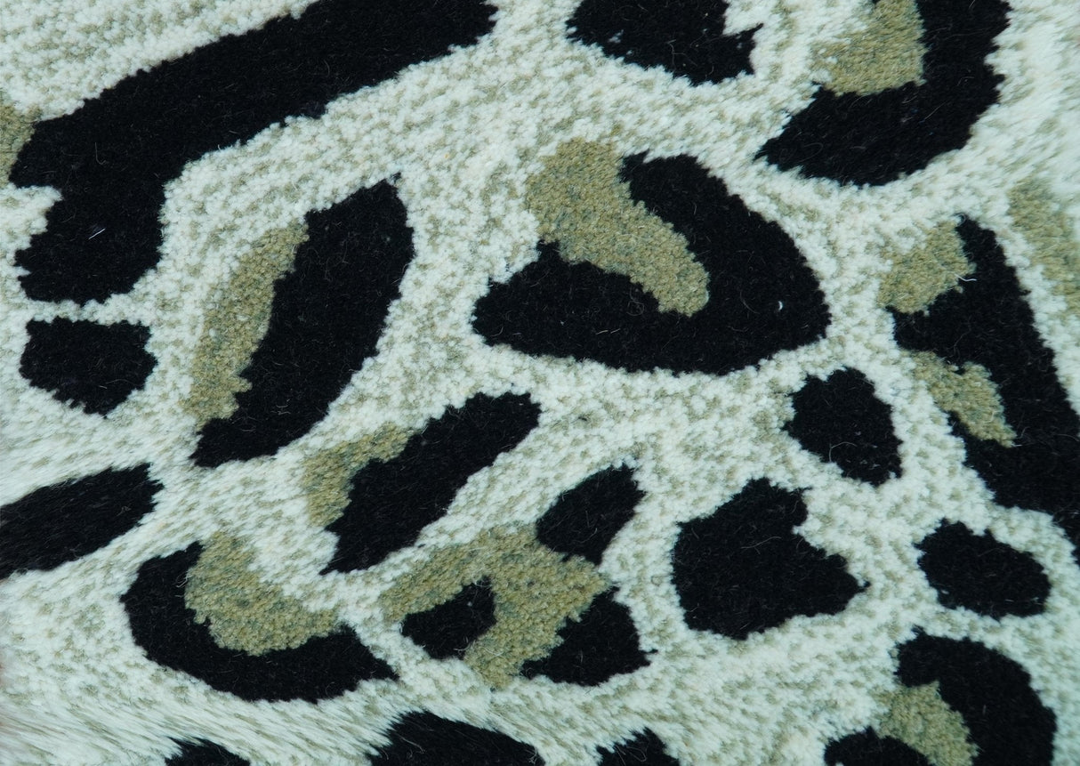 Hand Tufted Animal Cat White And Black 2x3 Wool Area Rug