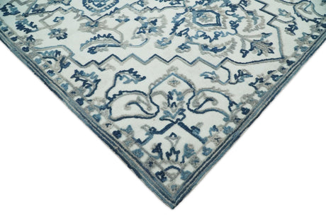 Hand Tufted Blue and Ivory Wool Textured Loop 5x8 Area Rug