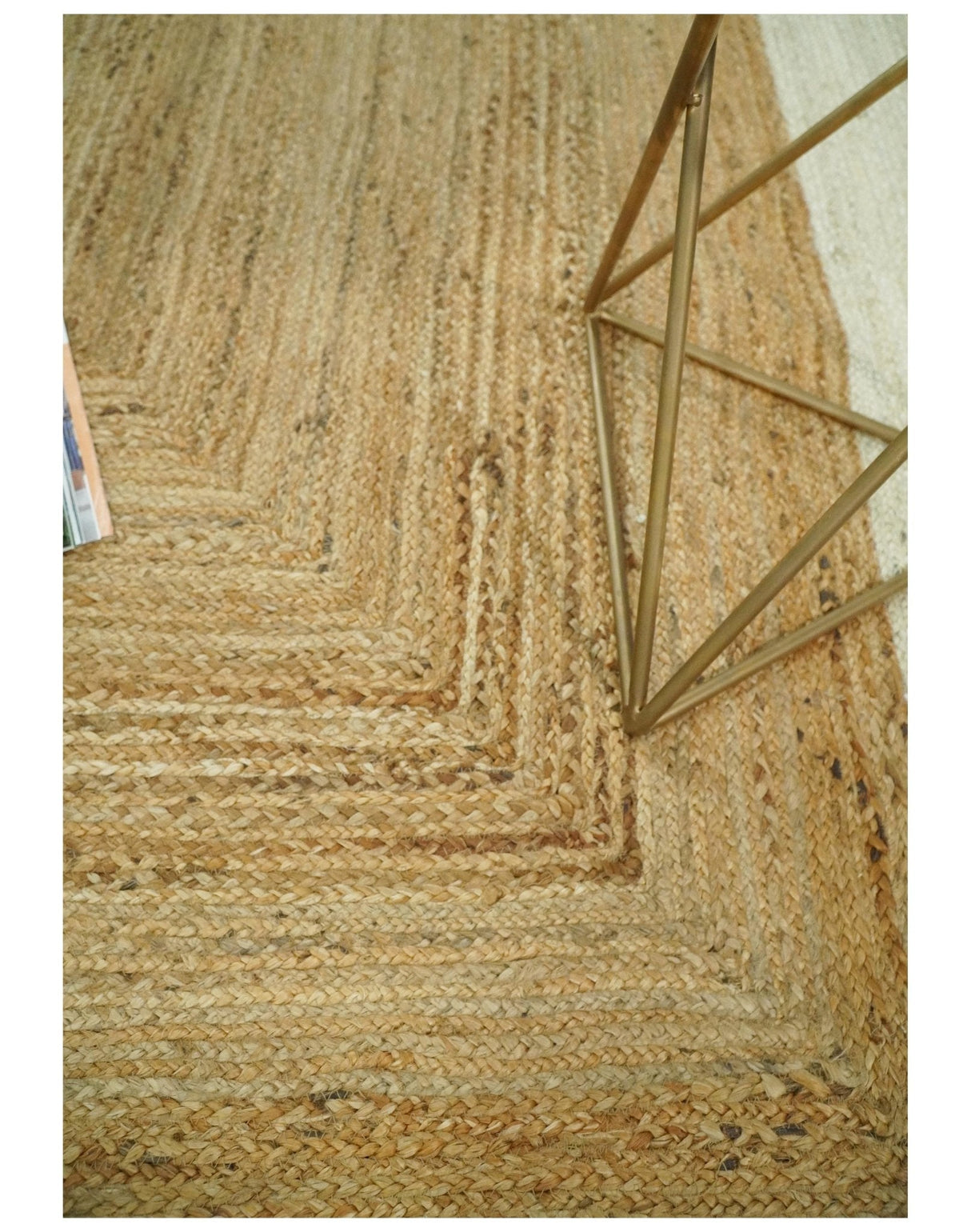 Hand Woven Natural Fiber White and Brown Natural Jute Rug