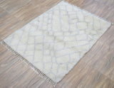 Handmade 4x6 Ivory Moroccan Design Wool Area Rug