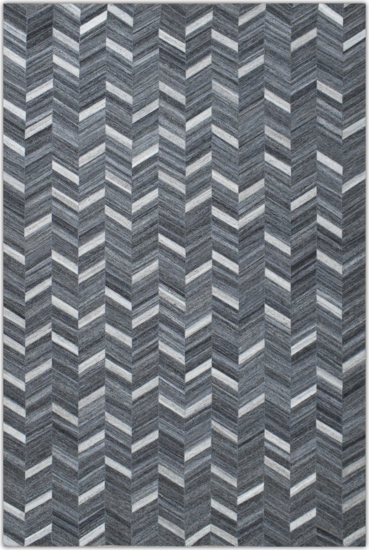 Handmade 5x8 Gray and Ivory Chevron Viscose Area Rug