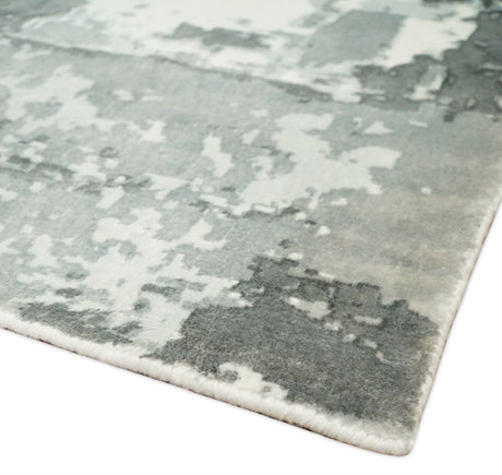 Handmade 8x10 Ivory, gray and Charcoal Blended Wool and Bamboo Silk Area Rug