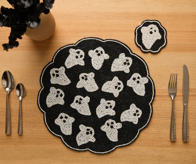 Handmade Beaded Ghost Coaster Halloween Cup Mat Spooky Drink Decor Black White Bead Cute Ghost Barware Accent-Table tops-Parc Decor