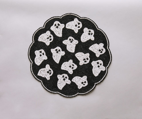 Handmade Beaded Ghost Placemat Halloween Table Decor Spooky Bead Table Mat Cute Ghost Centerpiece Goth Holiday Decoration-Table tops-Parc Decor