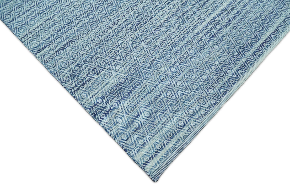 Handmade Boho Ivory and Blue Wool Blend Dhurrie Rug
