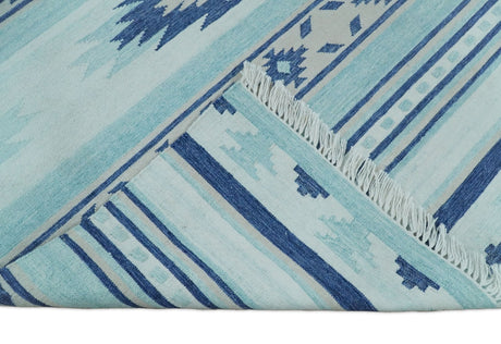 Handmade Modern Style Blue Wool Blend Dhurrie Rug
