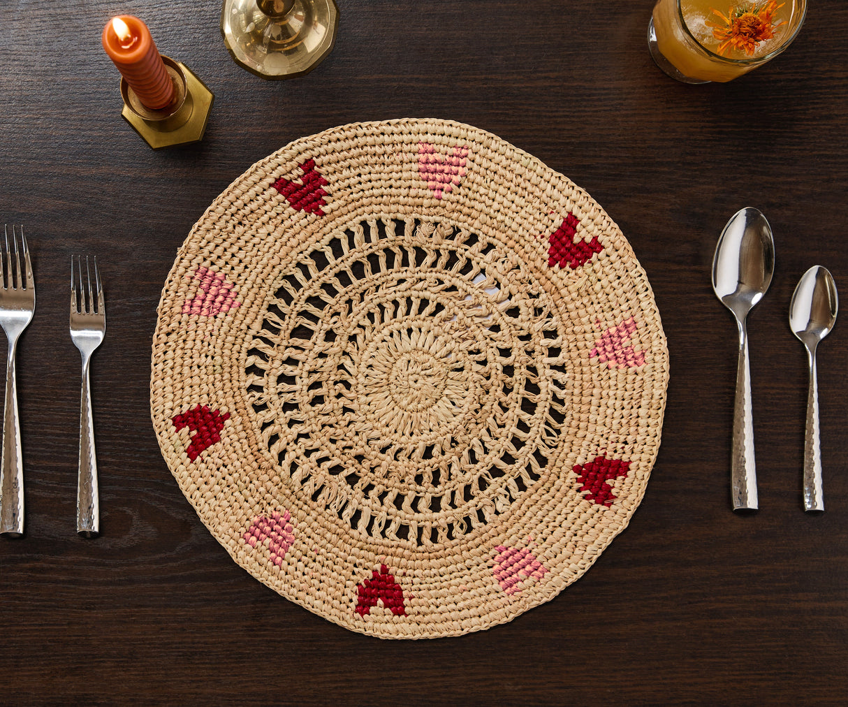 Handwoven Heart Raffia Placemat – Artisan Table Décor with Red & Pink Hearts-table tops-Parc Decor