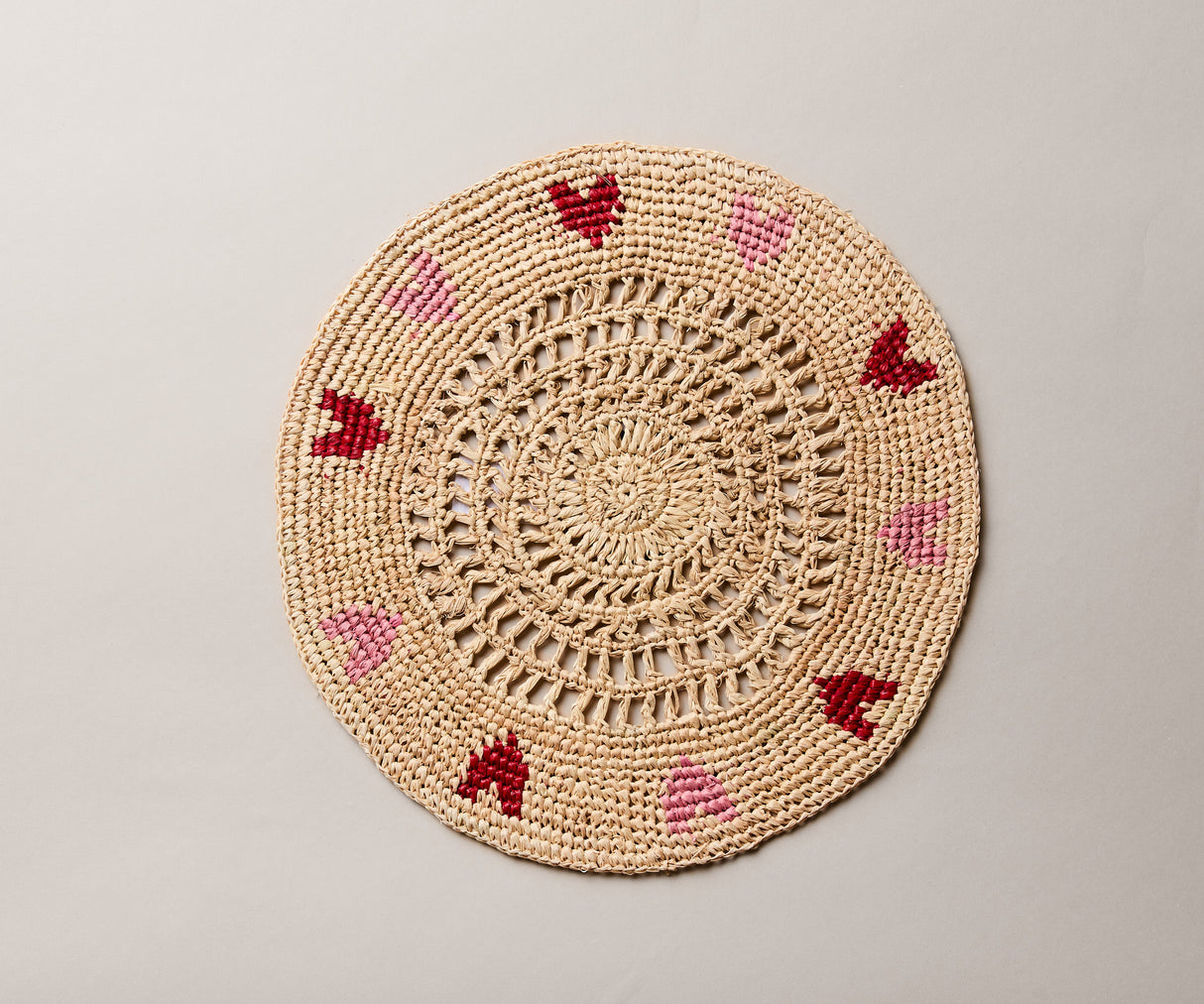 Handwoven Heart Raffia Placemat – Artisan Table Décor with Red & Pink Hearts-table tops-Parc Decor