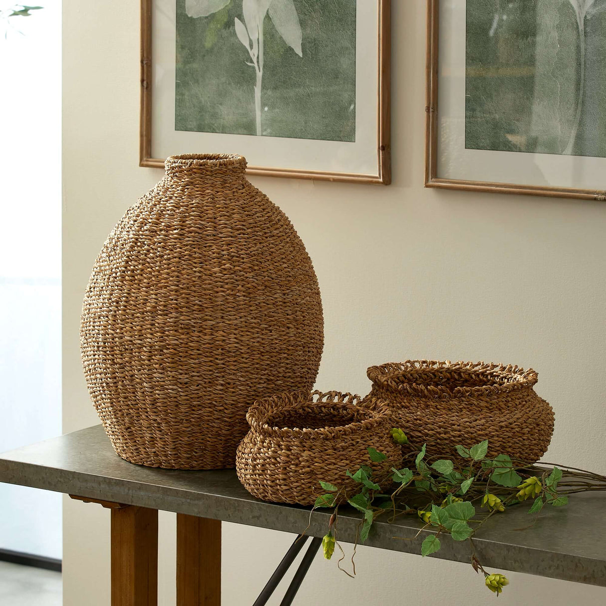 Handwoven Seagrass Teardrop Vase for Boho and Coastal Decor-vase-Parc Decor