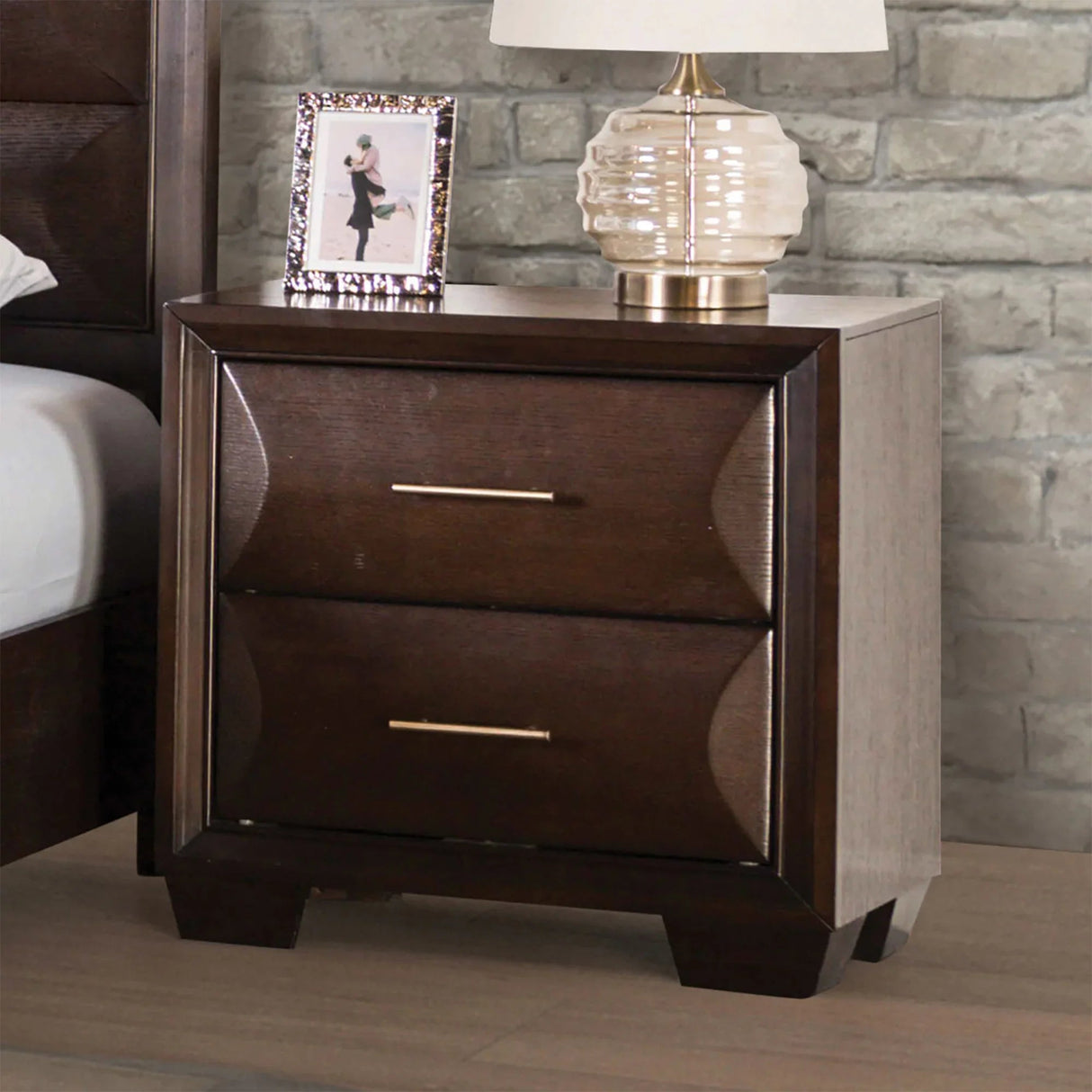 Hinwitz Transitional Solid Wood 2-Drawer Nightstand-床头柜-Parc Decor