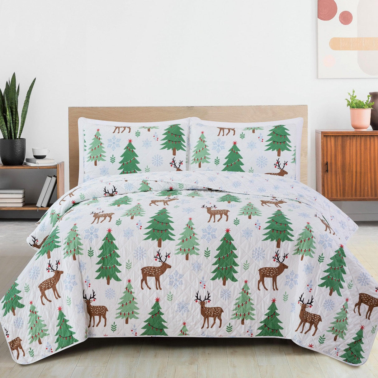 Holiday Quilt - Holly Collection