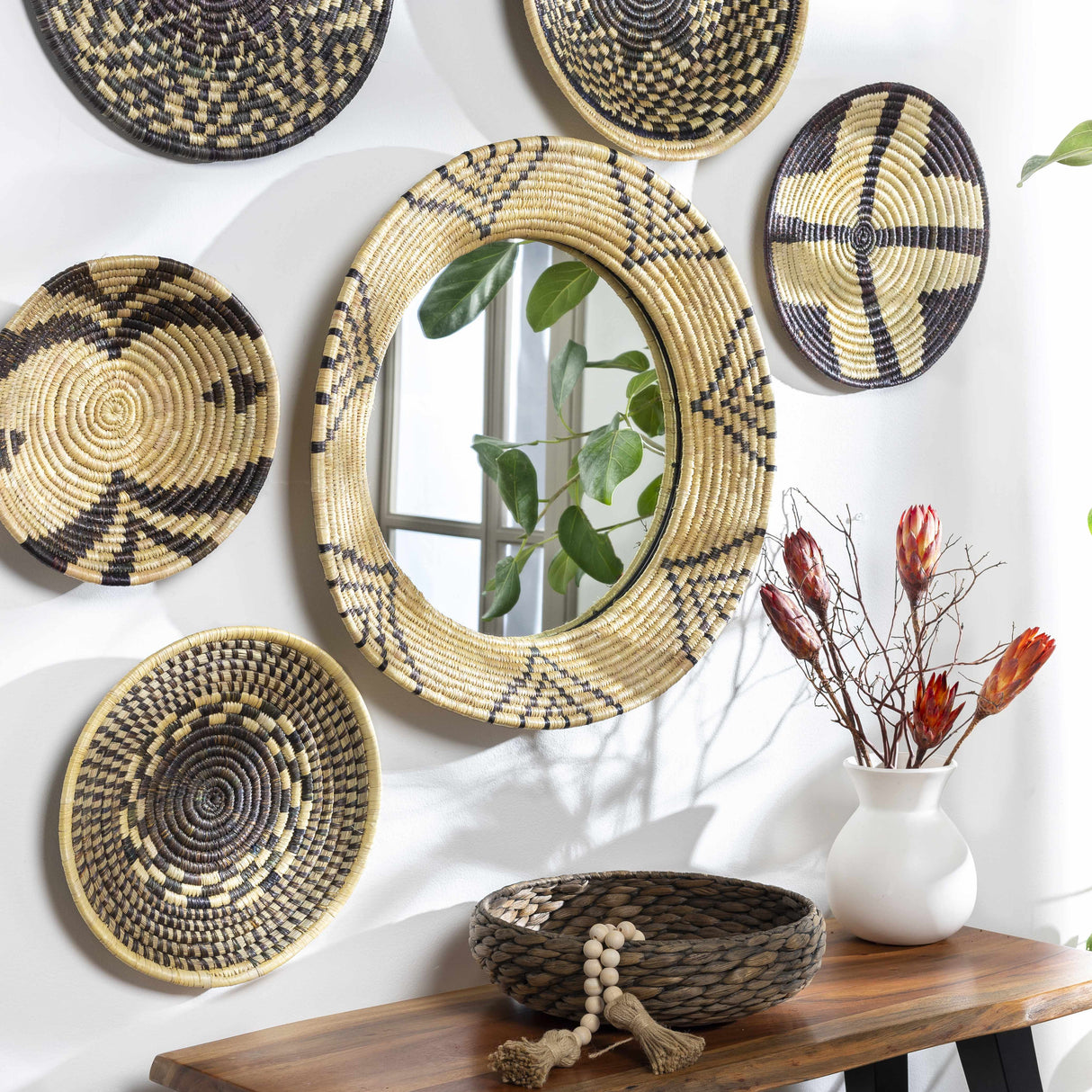 Ipilan Moonj Grass Starburst Round Mirror-Decor-Parc Decor